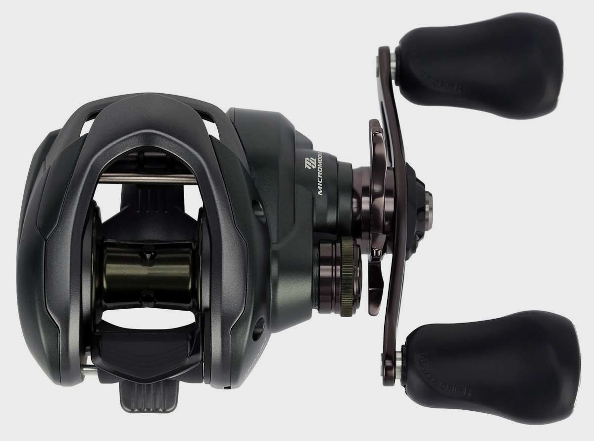 2025 Curado 150 M Baitcasting Reels