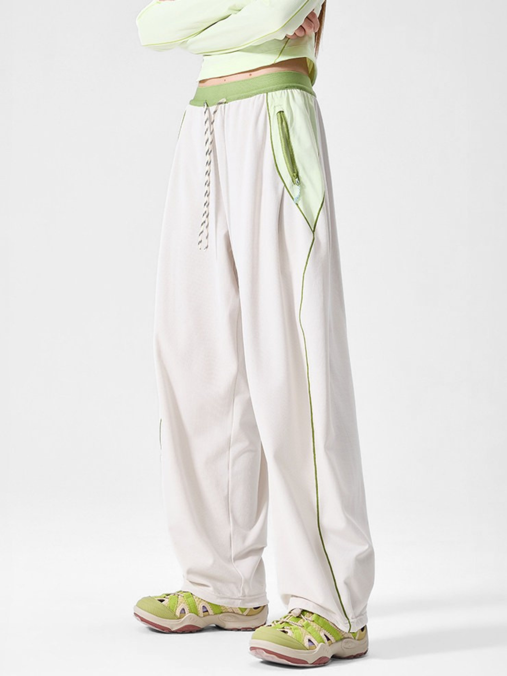 RunFlow - Contrast Stitch Lightweight Quick-Dry Paratrooper Pants